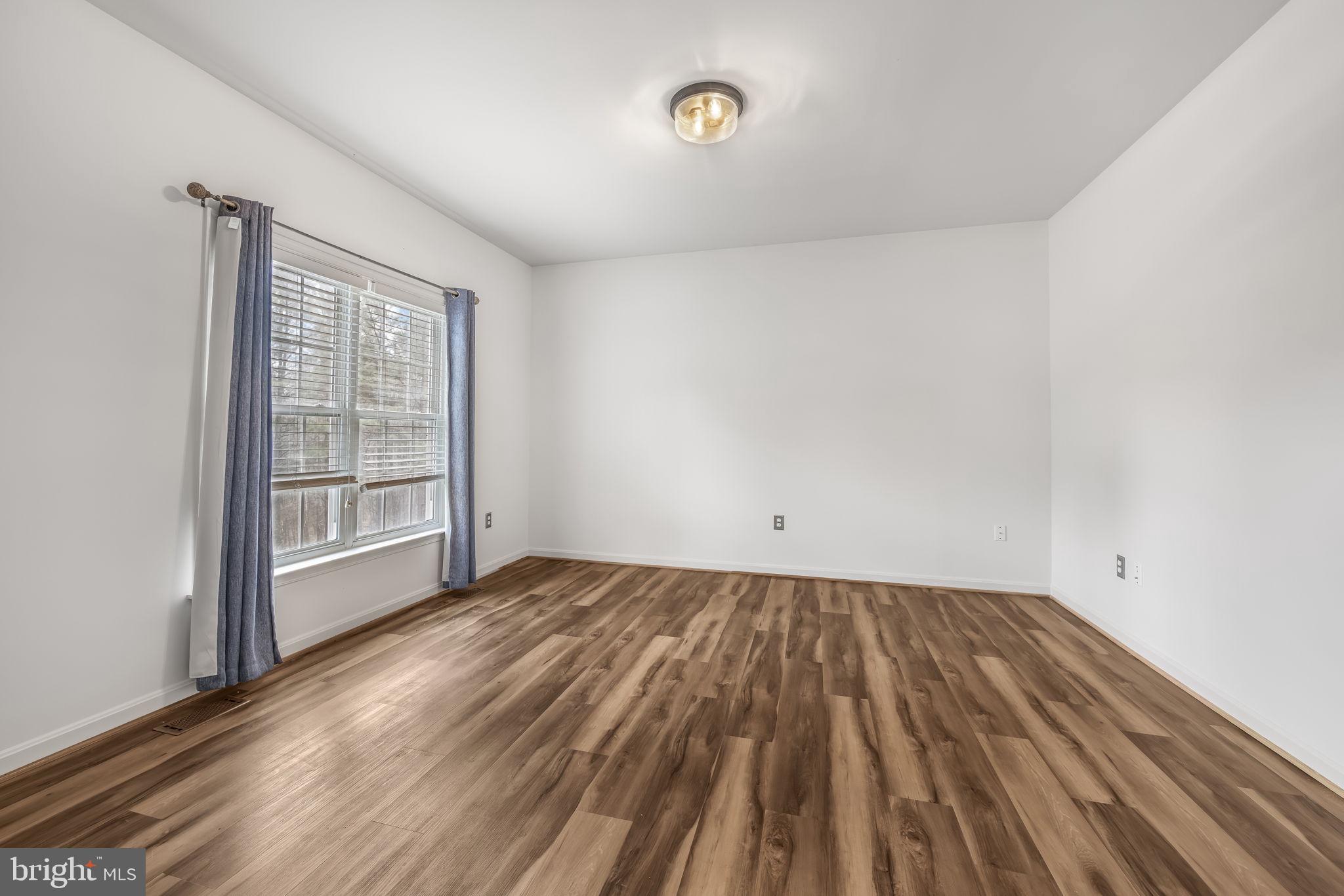 4318 BRIDLEPATH COURT