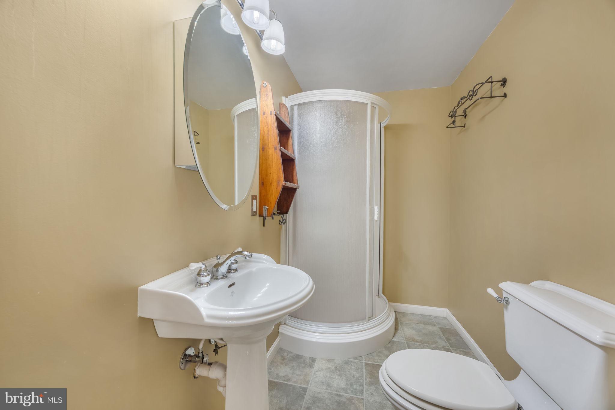 4318 BRIDLEPATH COURT