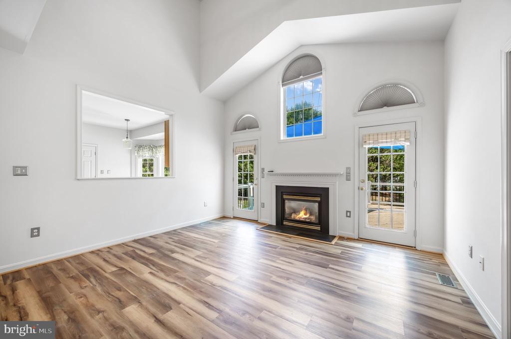 4318 BRIDLEPATH COURT