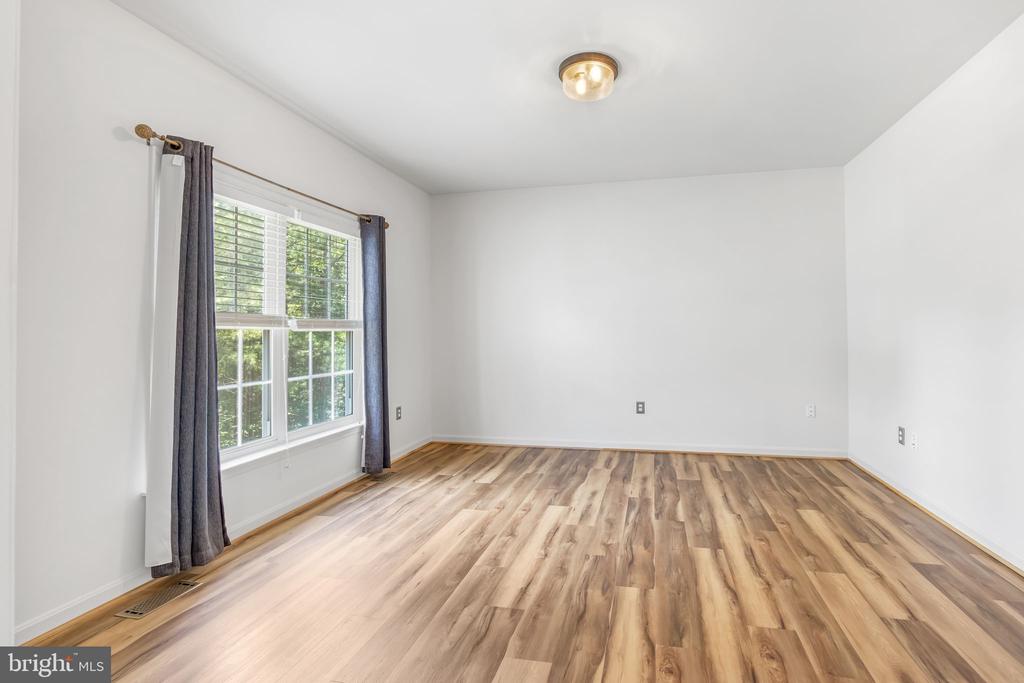 4318 BRIDLEPATH COURT