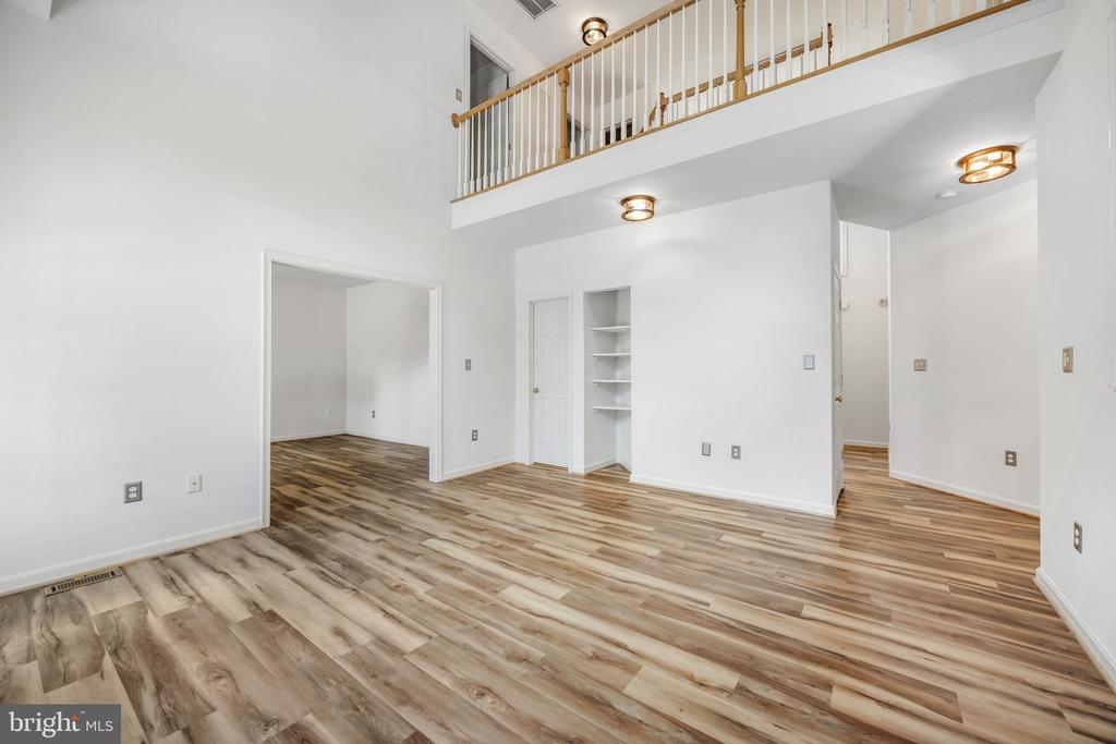4318 BRIDLEPATH COURT