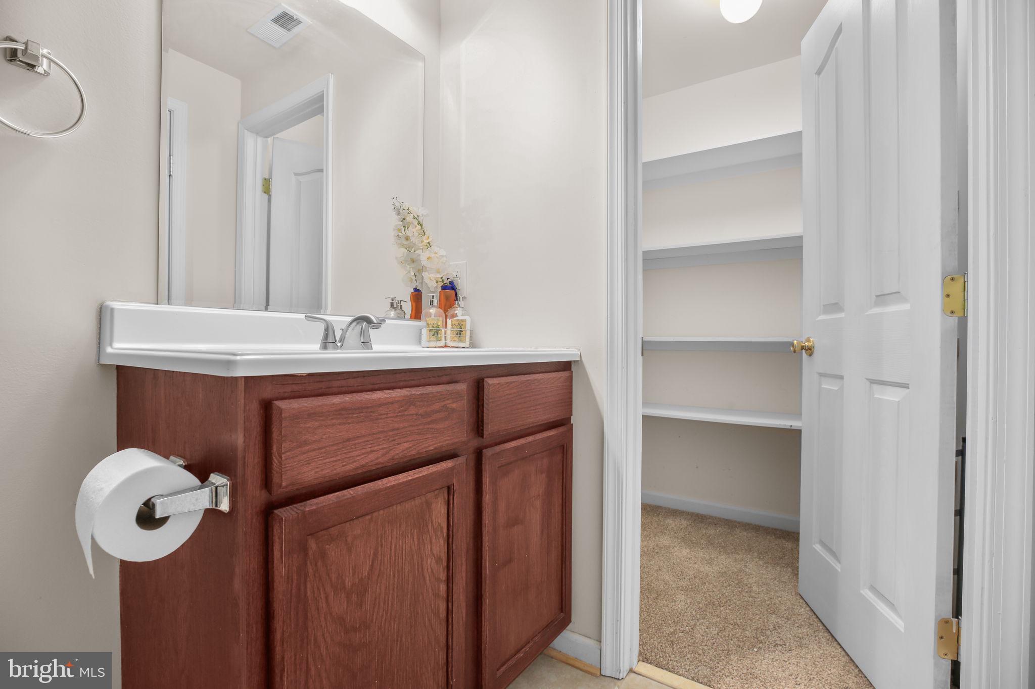 10804 TIDES COURT