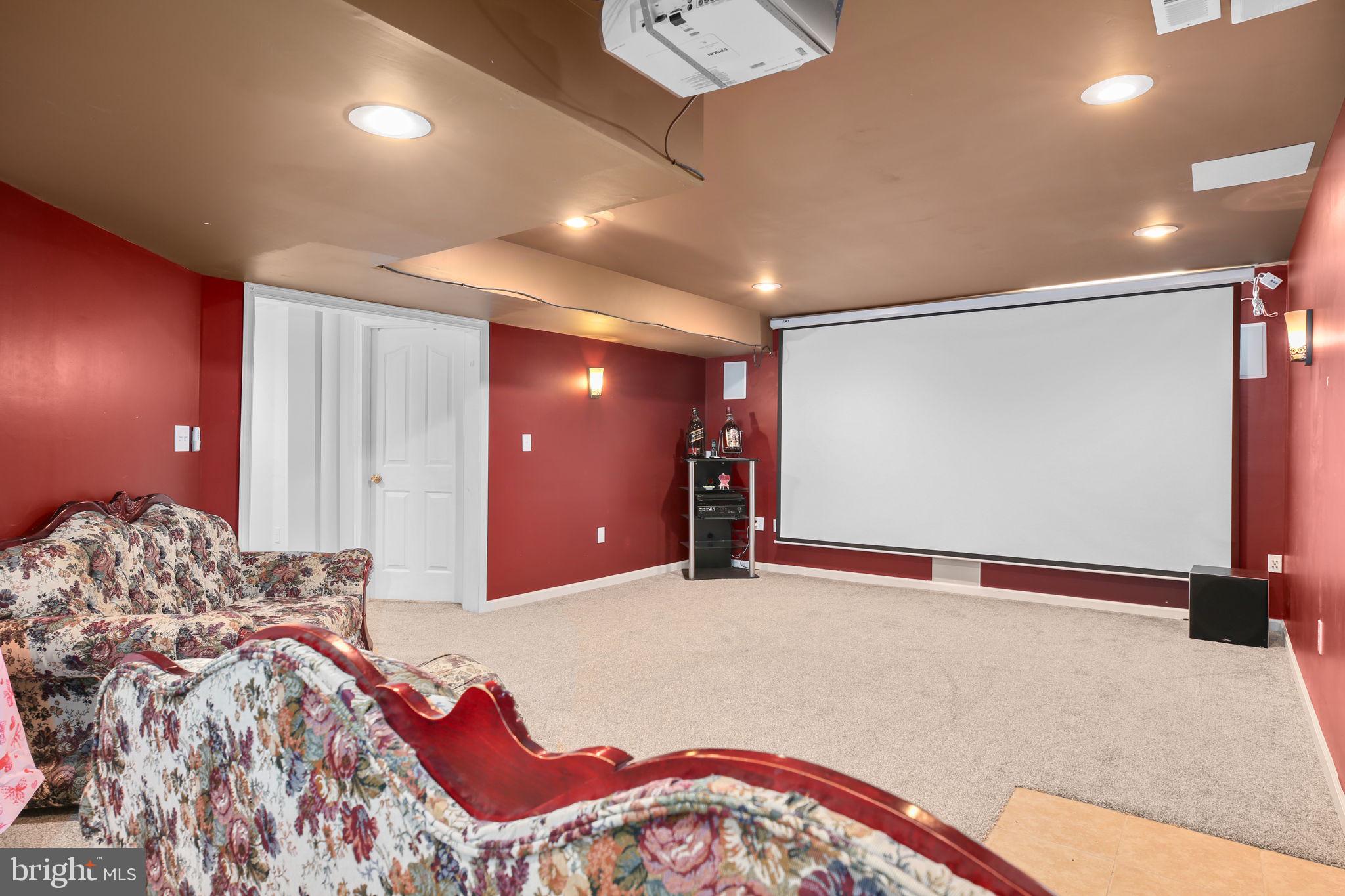 10804 TIDES COURT