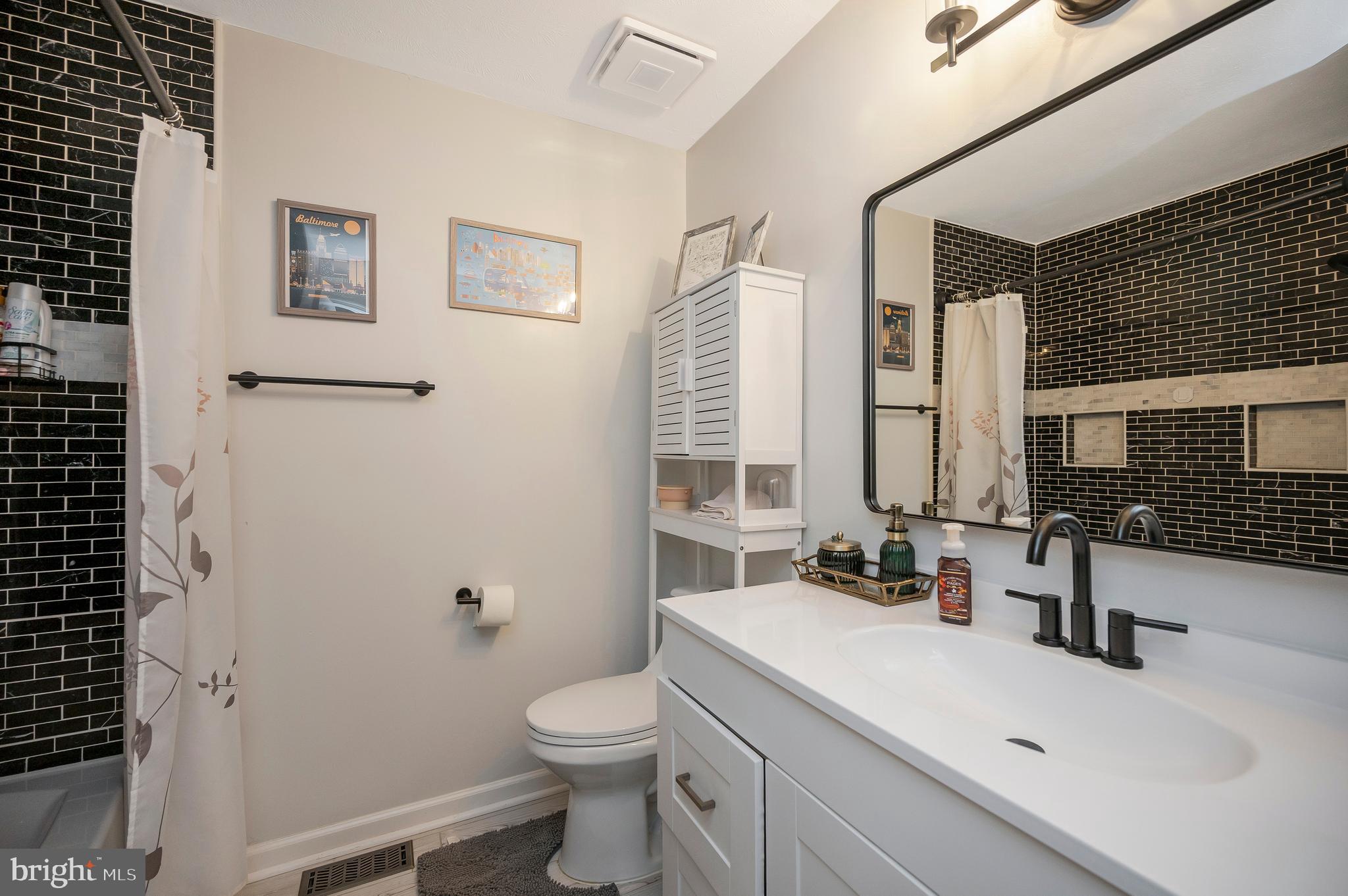 9504 QUAIL MEADOWS DRIVE