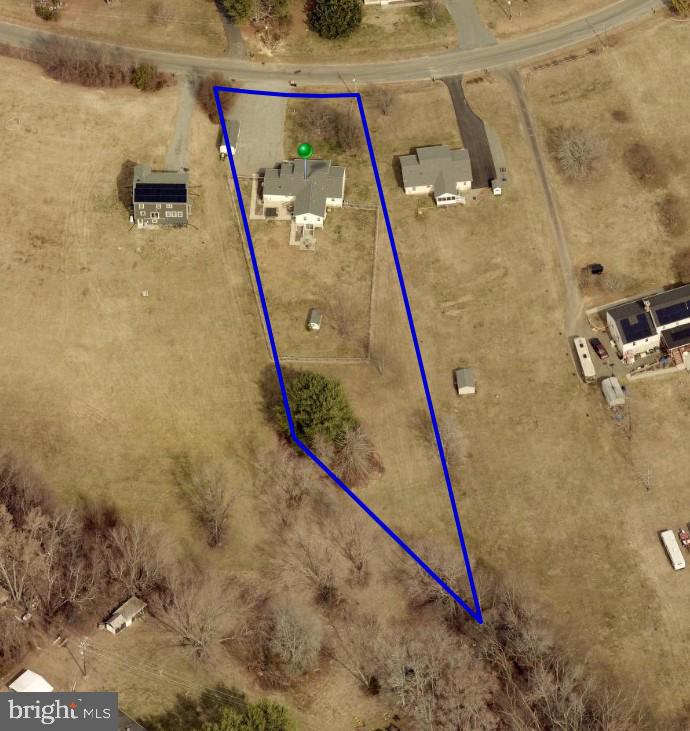 9504 QUAIL MEADOWS DRIVE