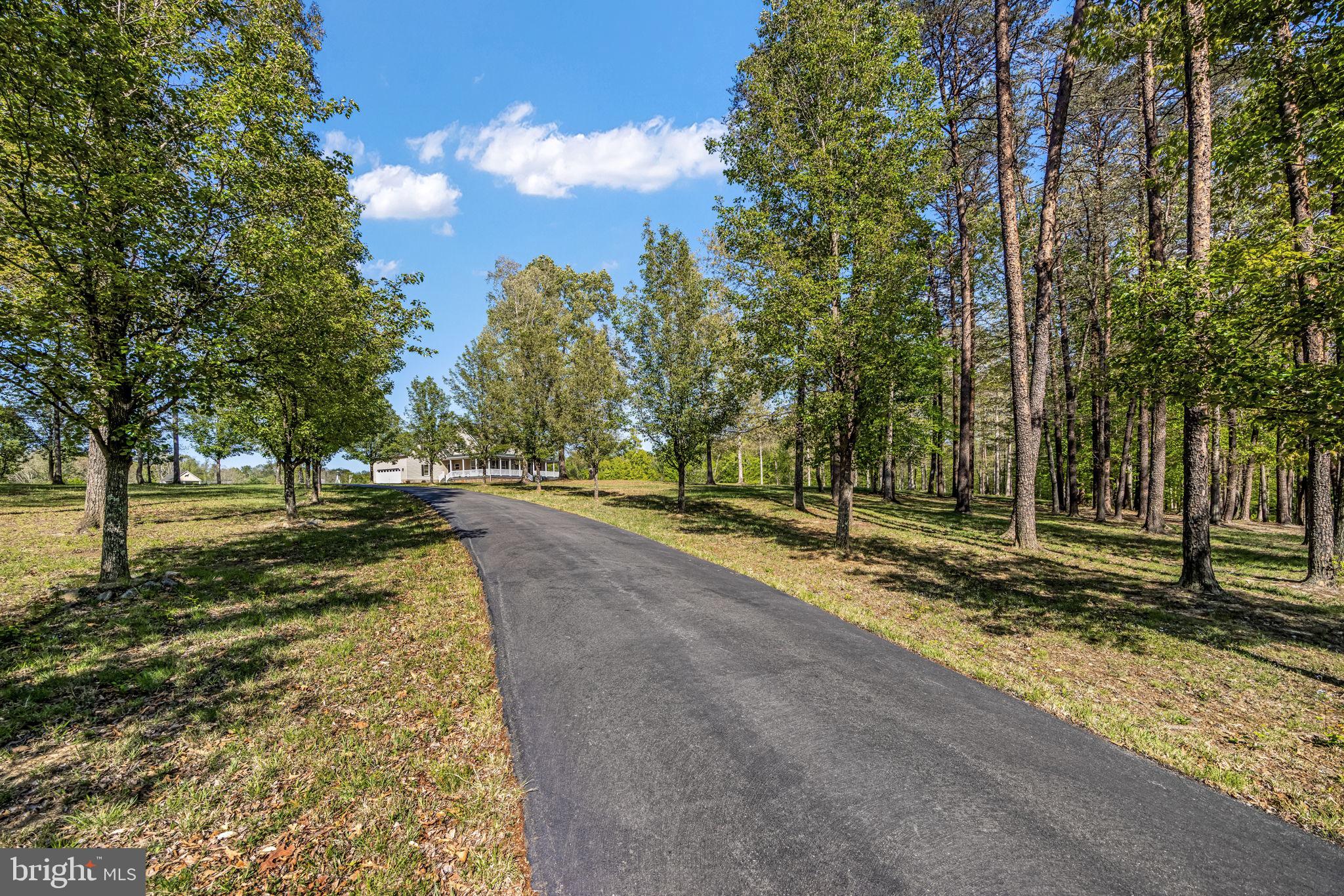 6657 LAWYERS ROAD