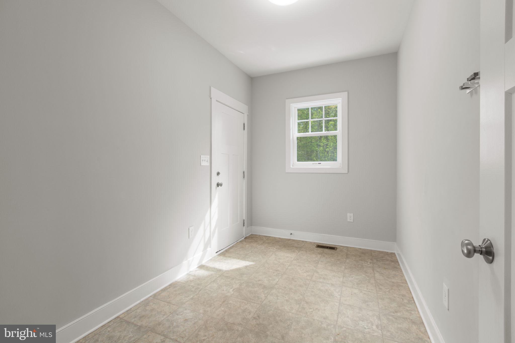 2518 REGENCY DRIVE