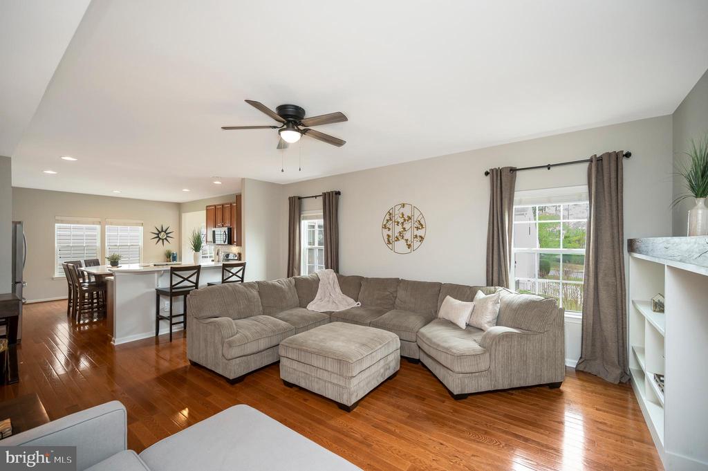 9610 HAZELBROOK COURT