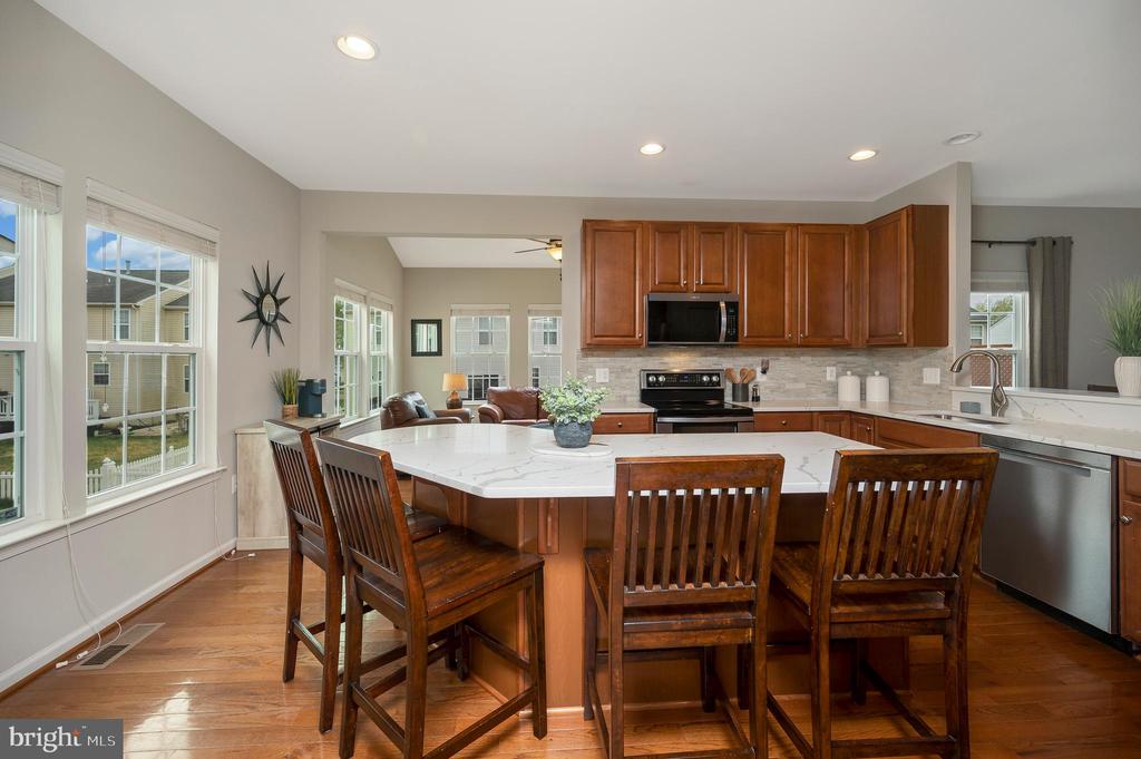 9610 HAZELBROOK COURT