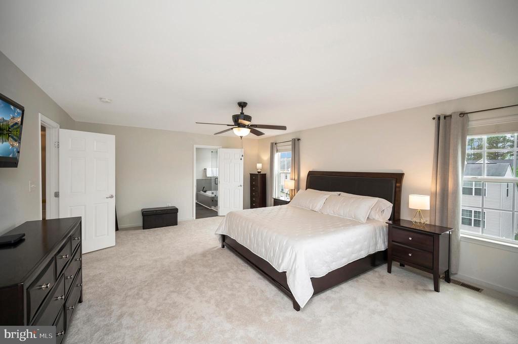 9610 HAZELBROOK COURT
