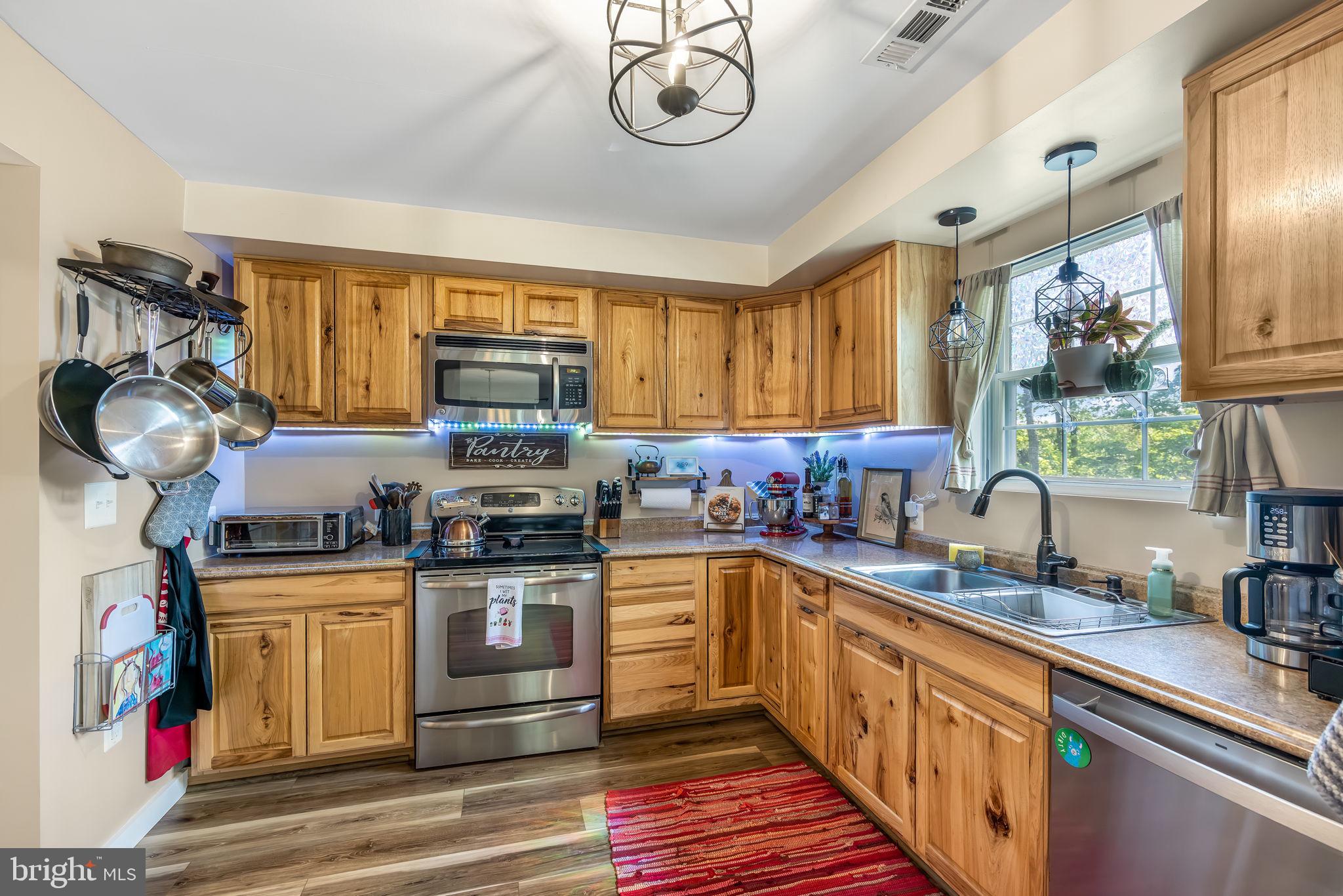 11205 CHANCELLOR MEADOWS LANE