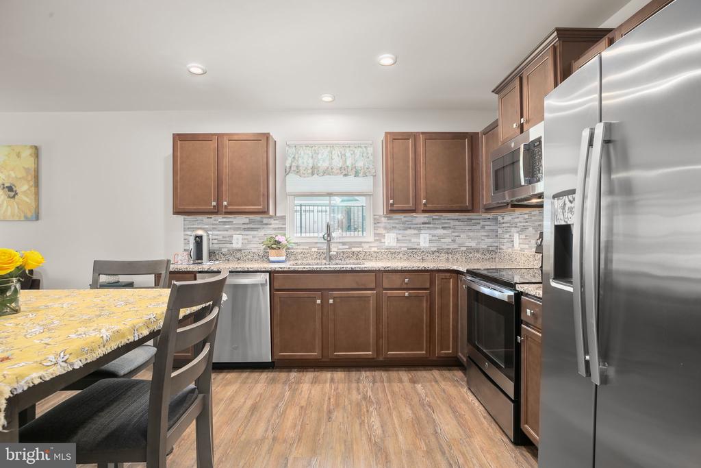 7401 BRENTFORD TERRACE