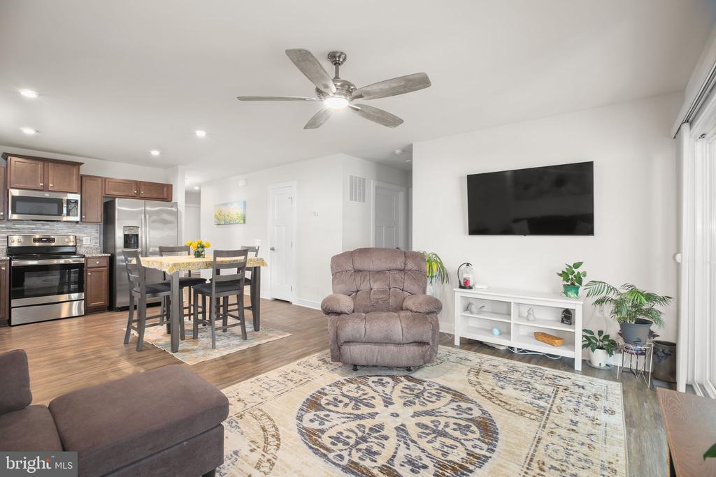 7401 BRENTFORD TERRACE