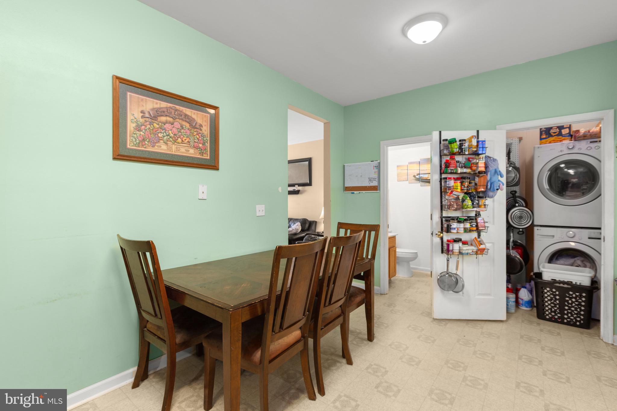 11012 COREYS WAY