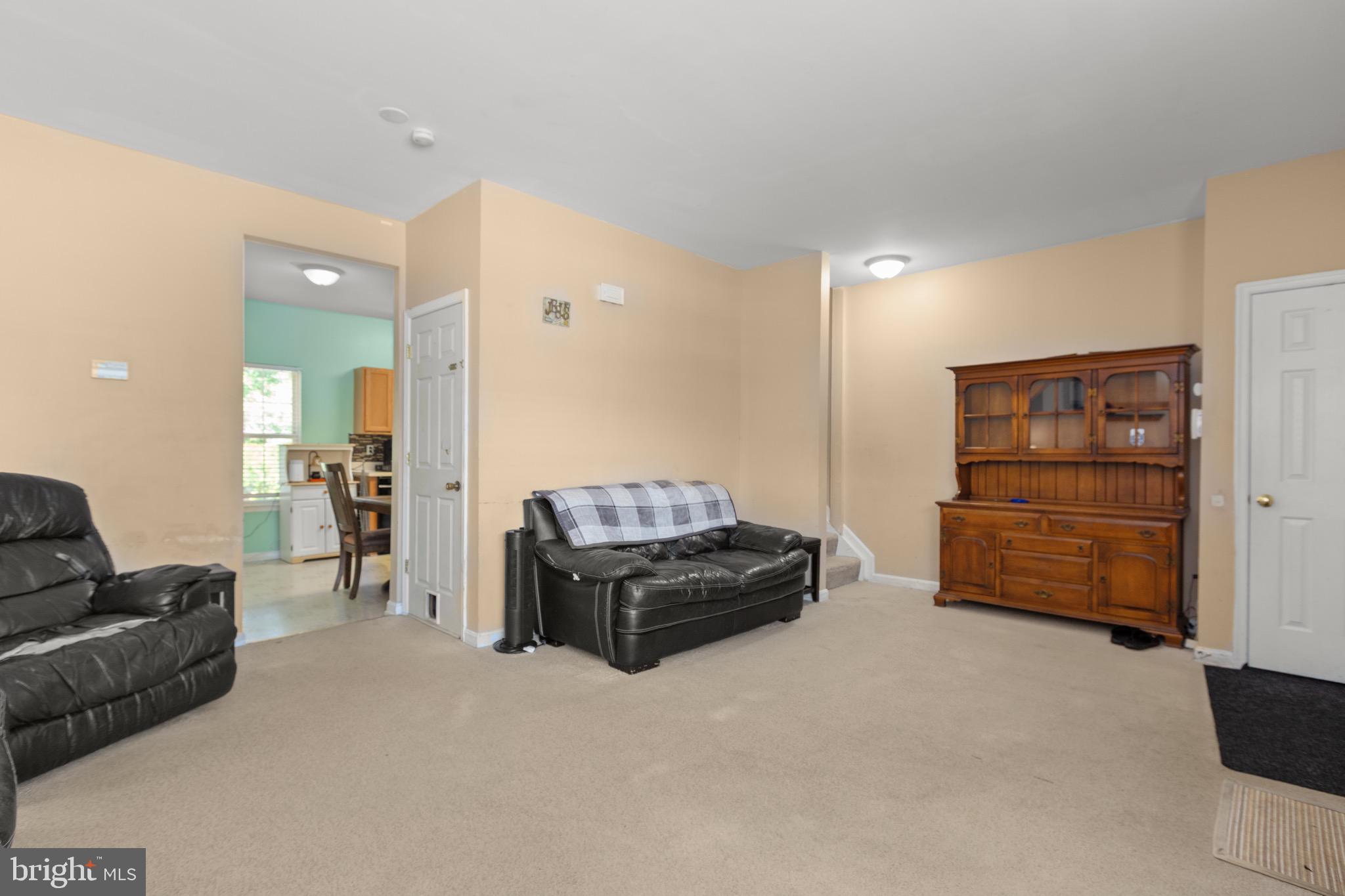 11012 COREYS WAY