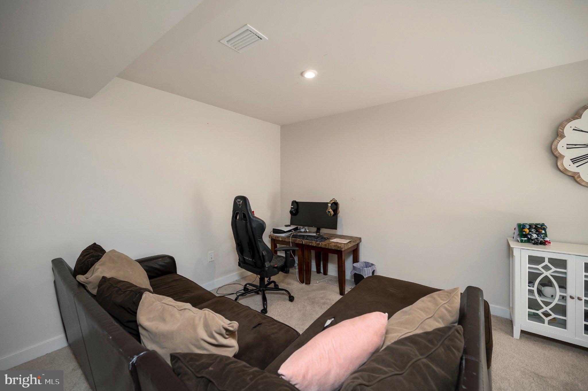 5432 HOLLEY OAK LANE