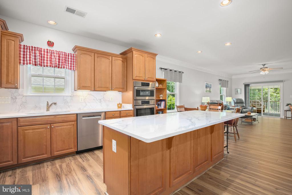 5612 CEDAR MOUNTAIN COURT
