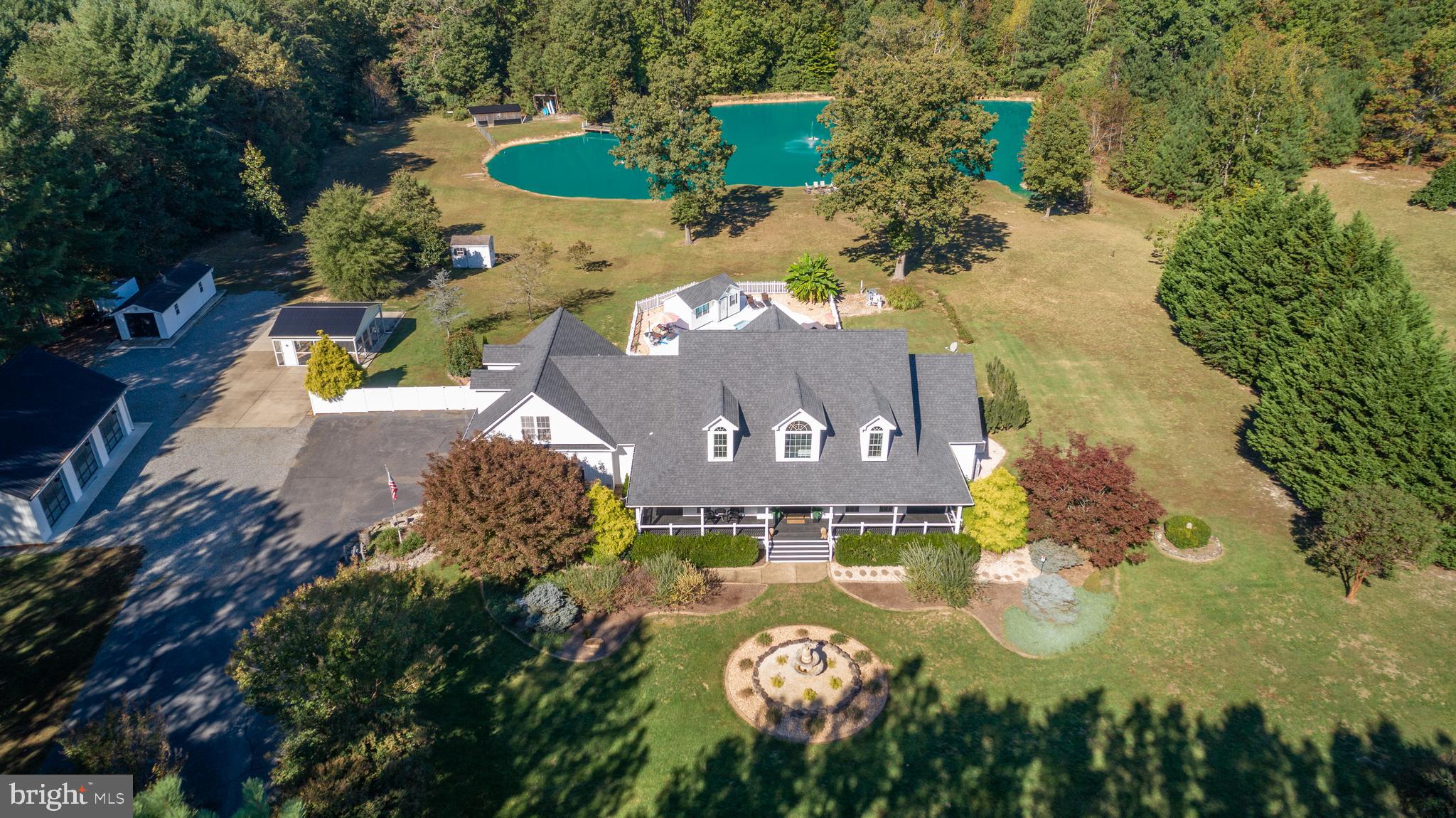 6829 FOX RIDGE ROAD