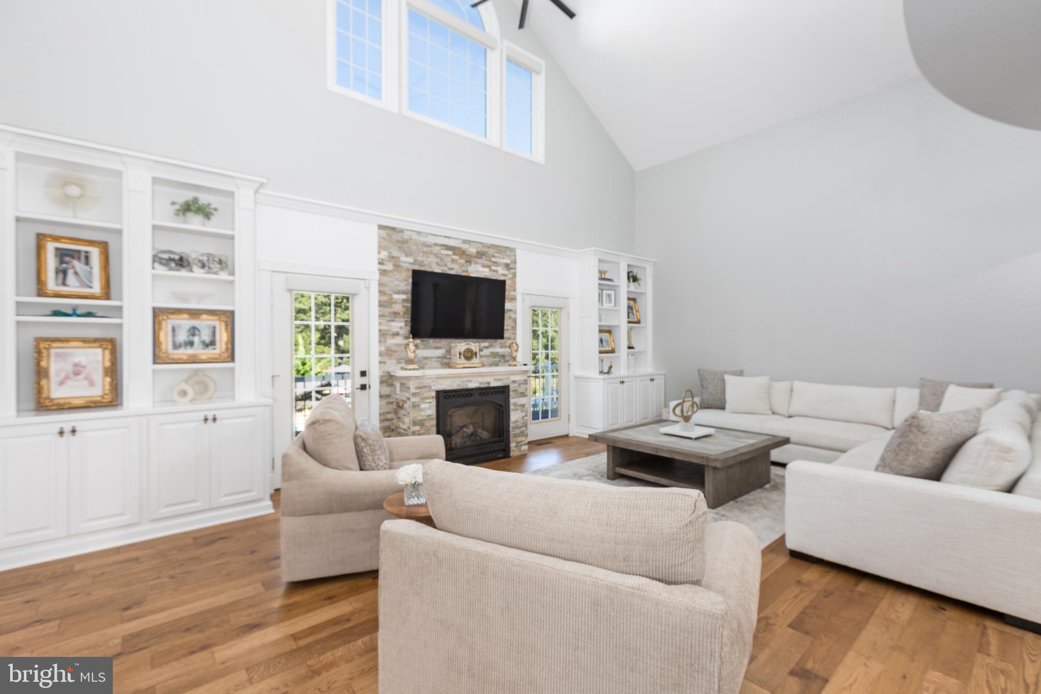 6829 FOX RIDGE ROAD