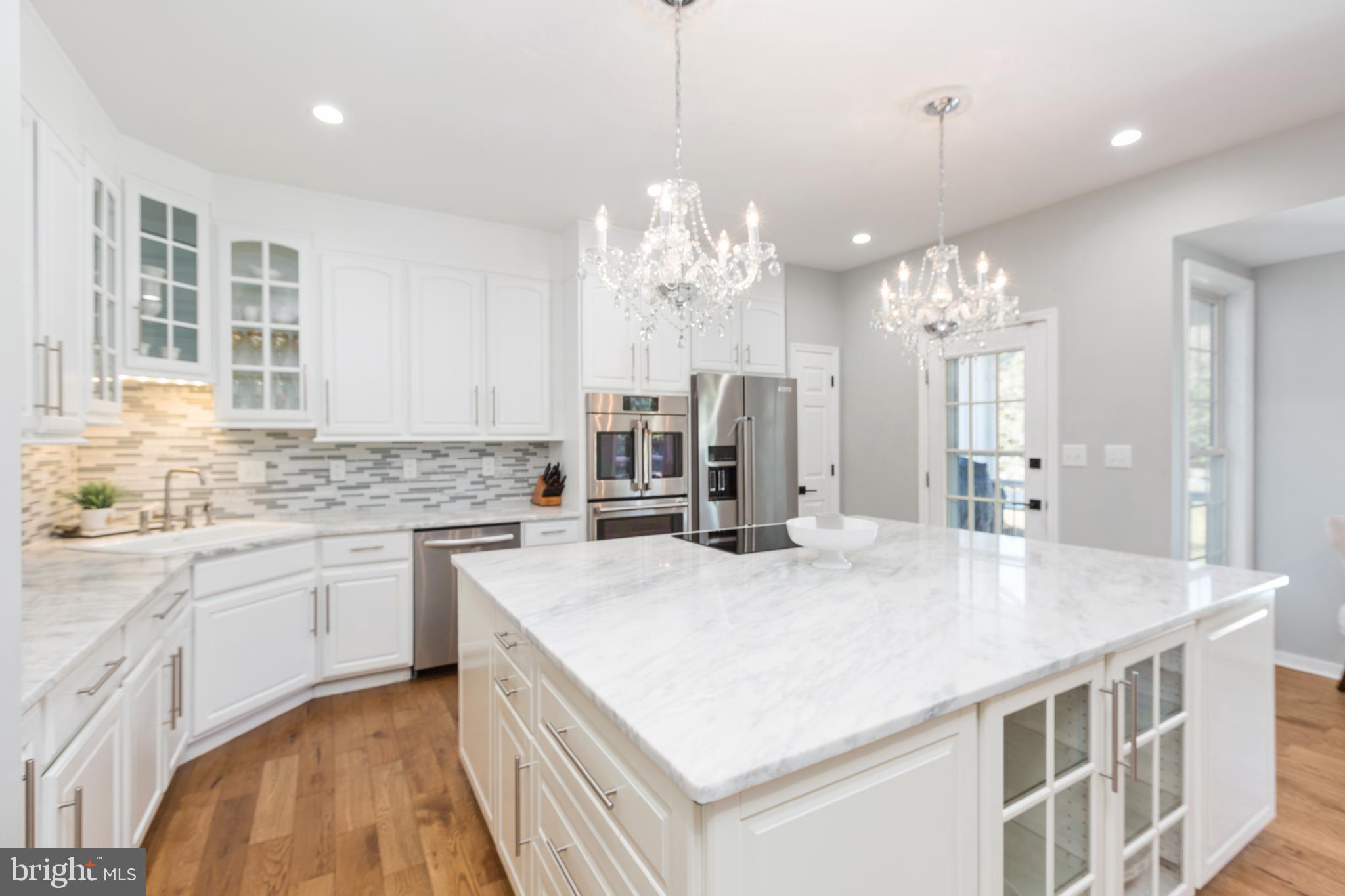 6829 FOX RIDGE ROAD