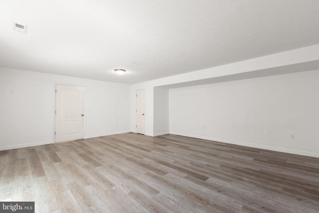 26 NOEL DRIVE