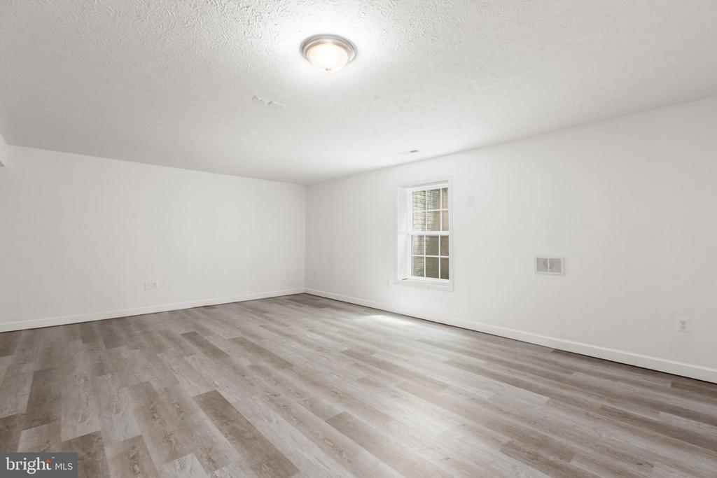 26 NOEL DRIVE