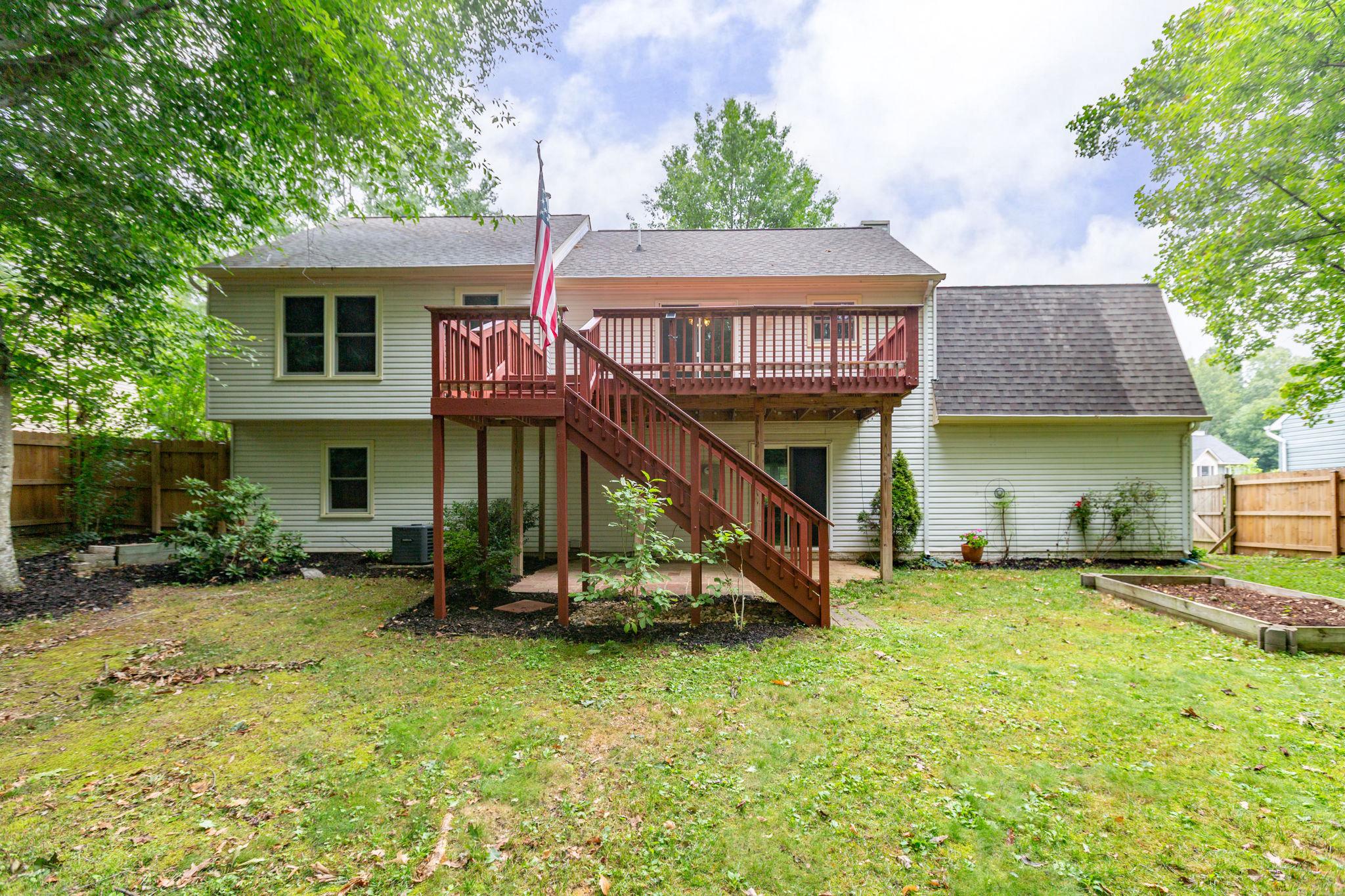10015 WINDRIDGE DRIVE