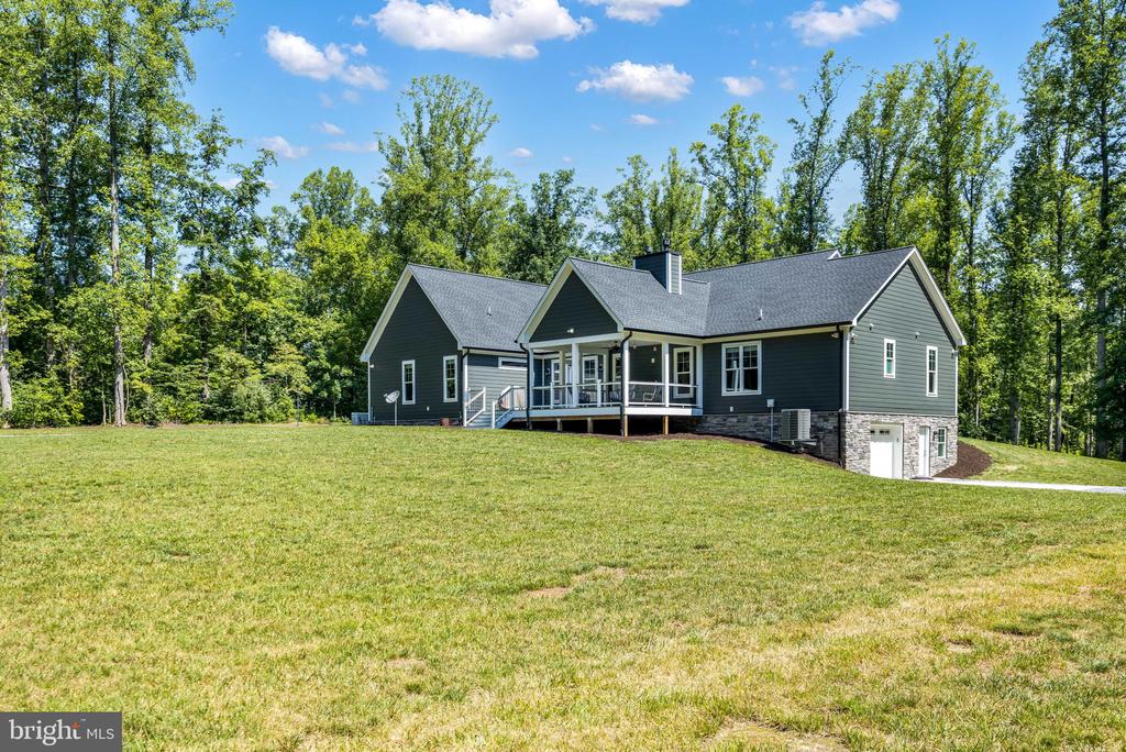 7121 COURTHOUSE ROAD