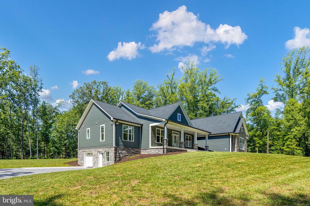 7121 COURTHOUSE ROAD