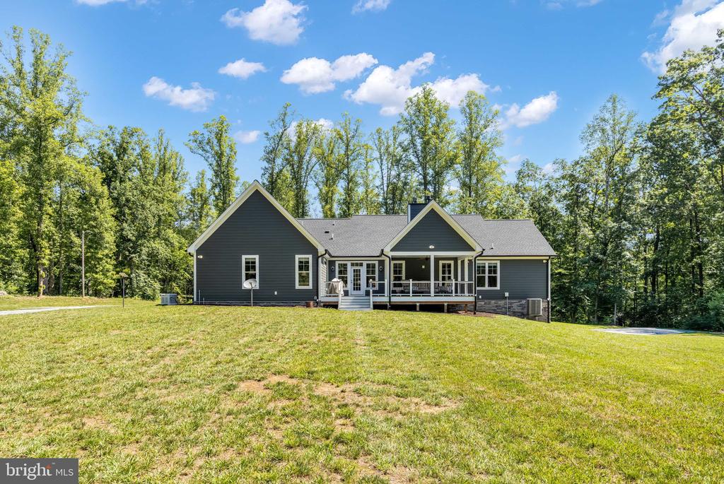7121 COURTHOUSE ROAD