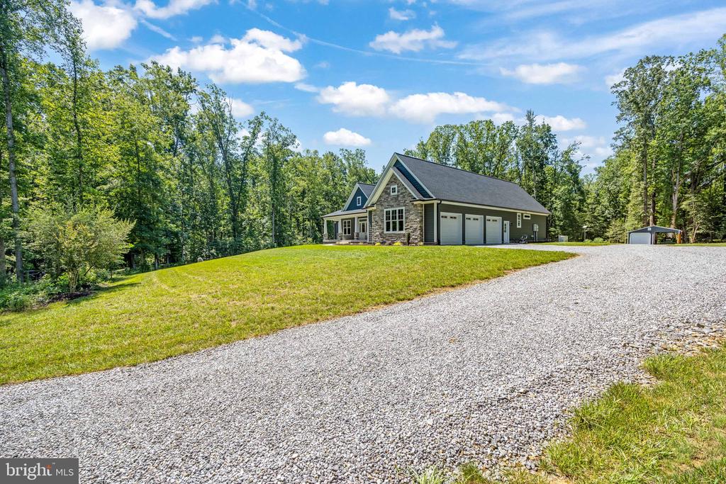 7121 COURTHOUSE ROAD
