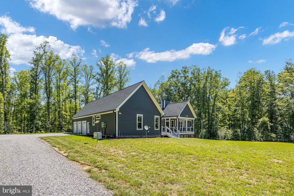 7121 COURTHOUSE ROAD