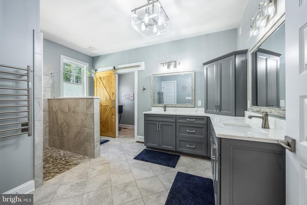 7121 COURTHOUSE ROAD