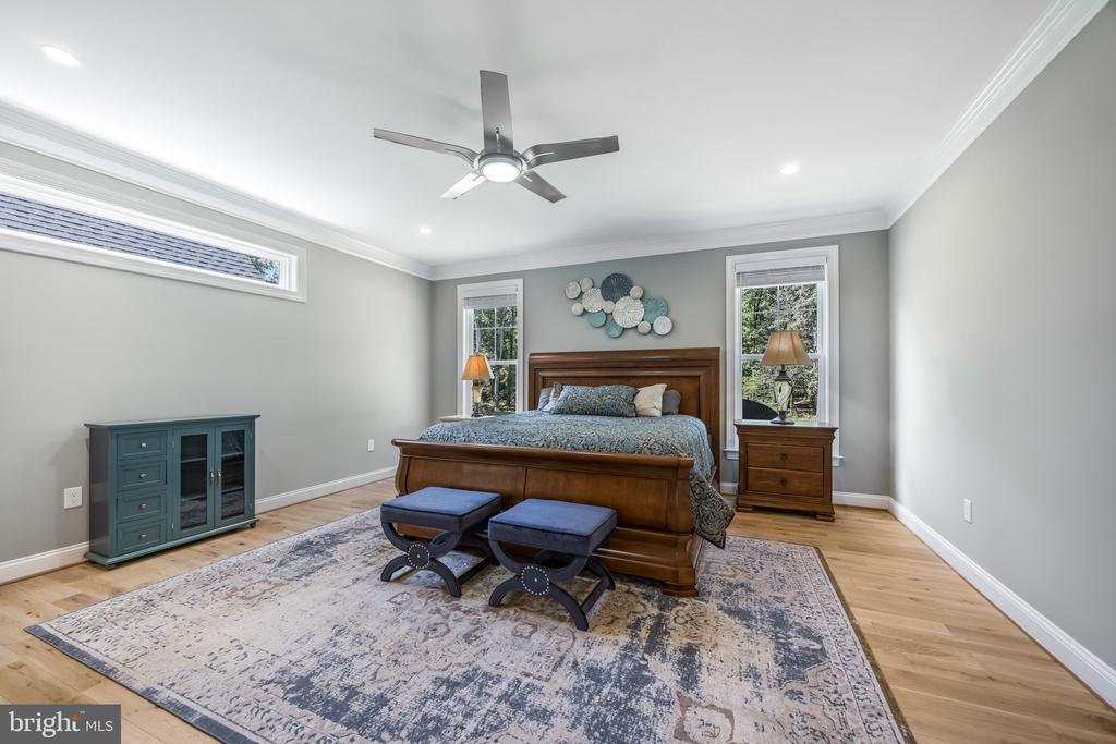 7121 COURTHOUSE ROAD