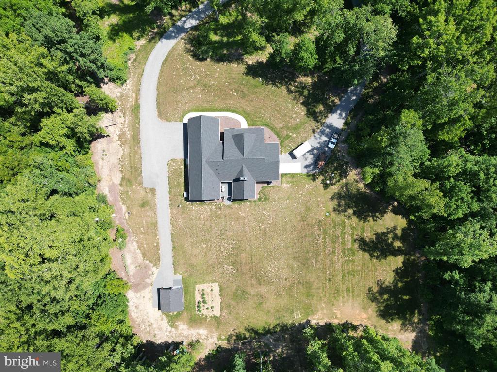 7121 COURTHOUSE ROAD
