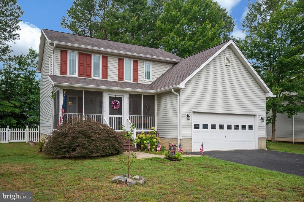 3913 LANCASTER RING ROAD