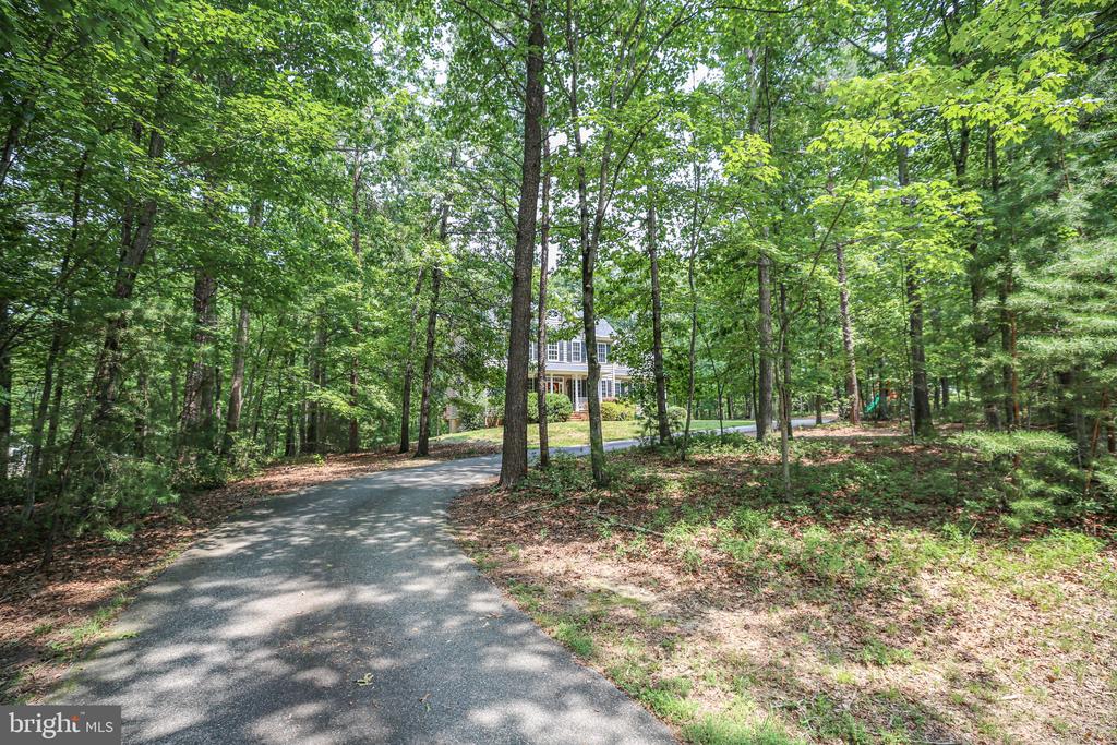 8613 LAROQUE RUN DRIVE