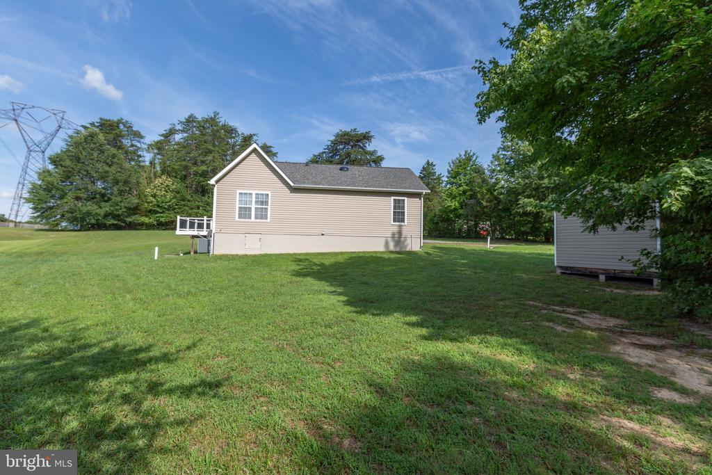 8311 ASHCRAFT WAY