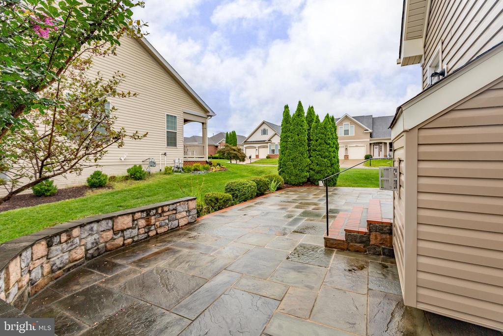 10006 WOFFORD WAY