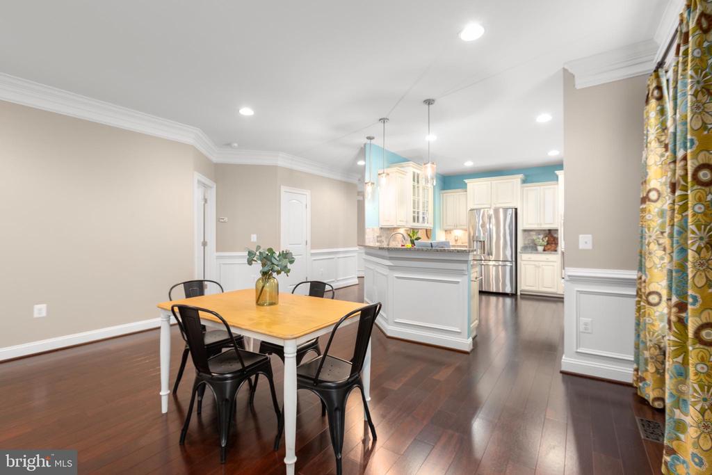10006 WOFFORD WAY