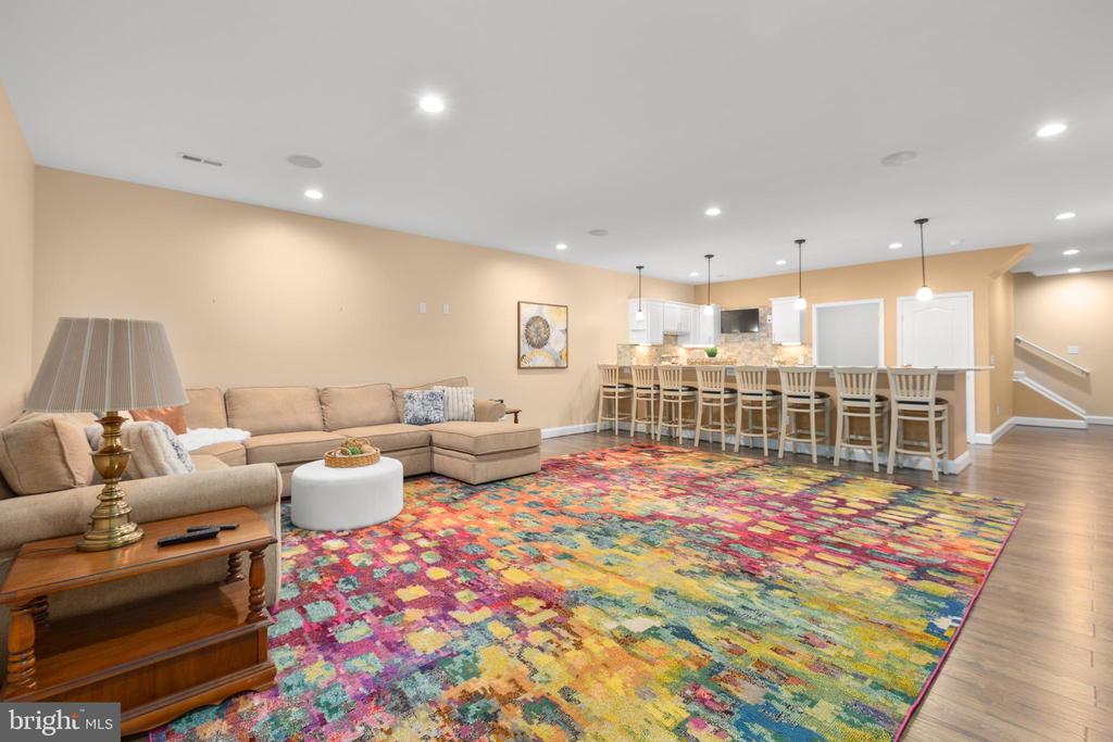 10006 WOFFORD WAY
