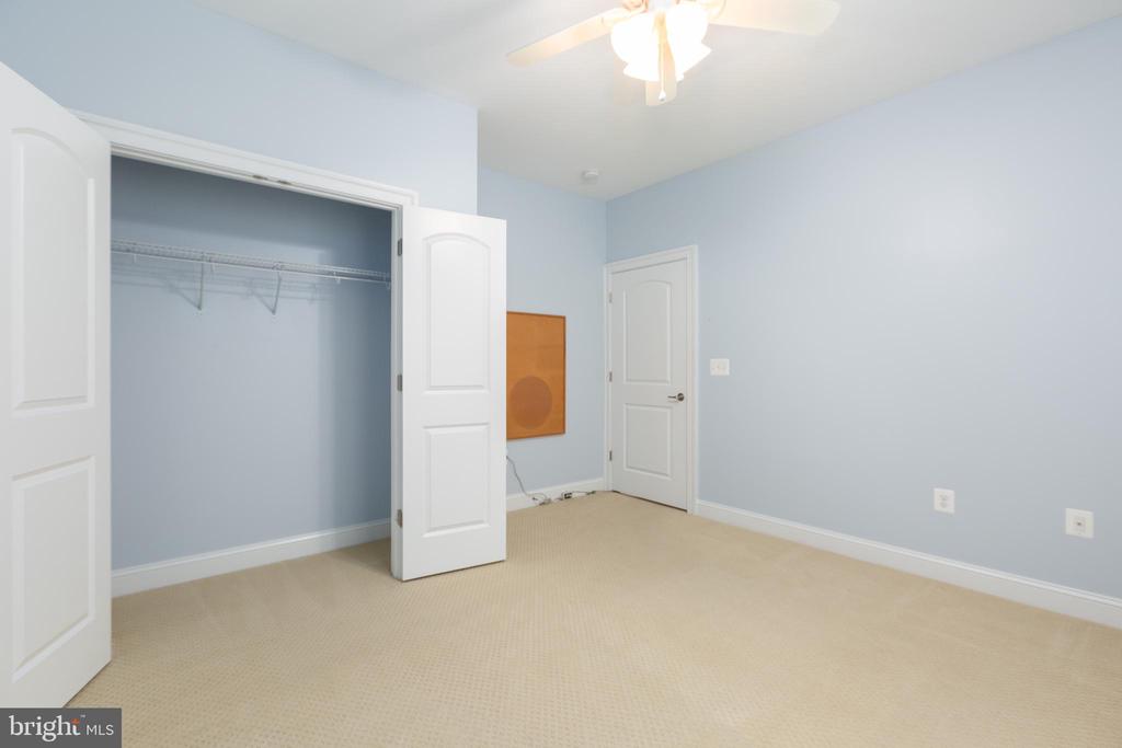 10006 WOFFORD WAY
