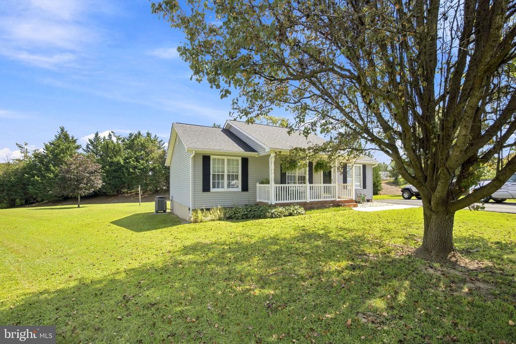 8619 S FORK COURT