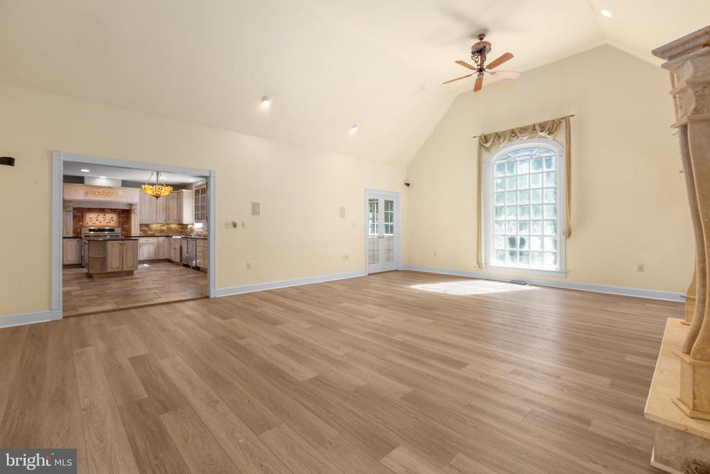11806 FAWN LAKE PARKWAY