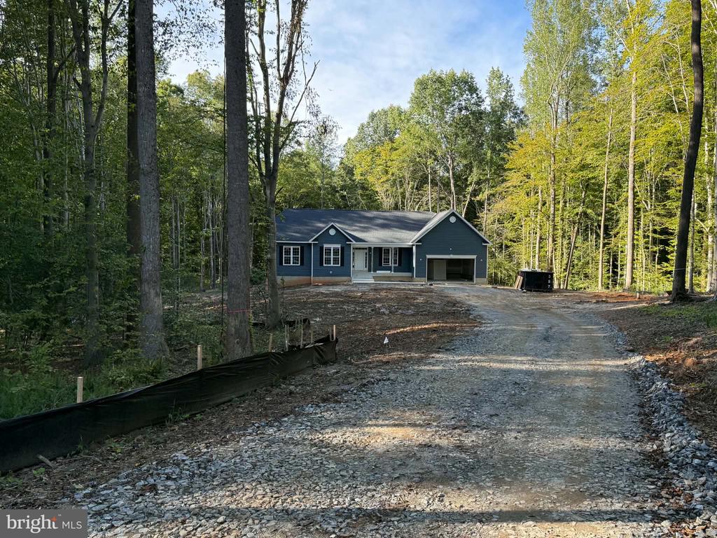 8358 MONCOVE LANE