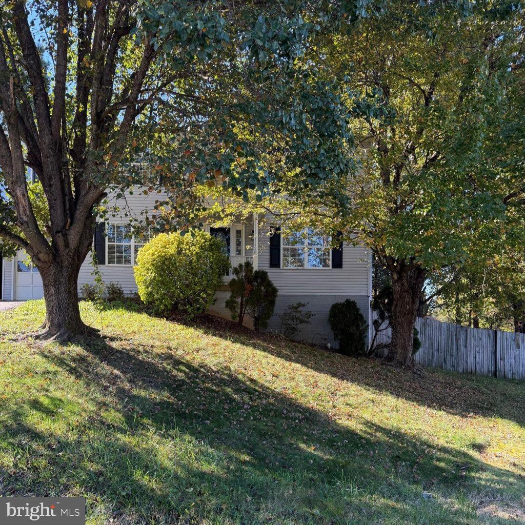 6703 BATTE COURT