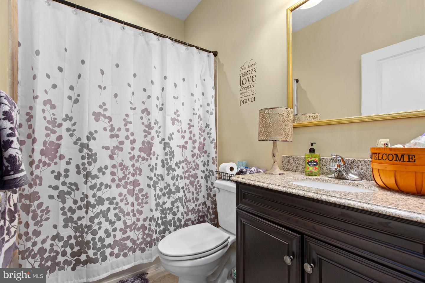 102 Hunting Creek Ln