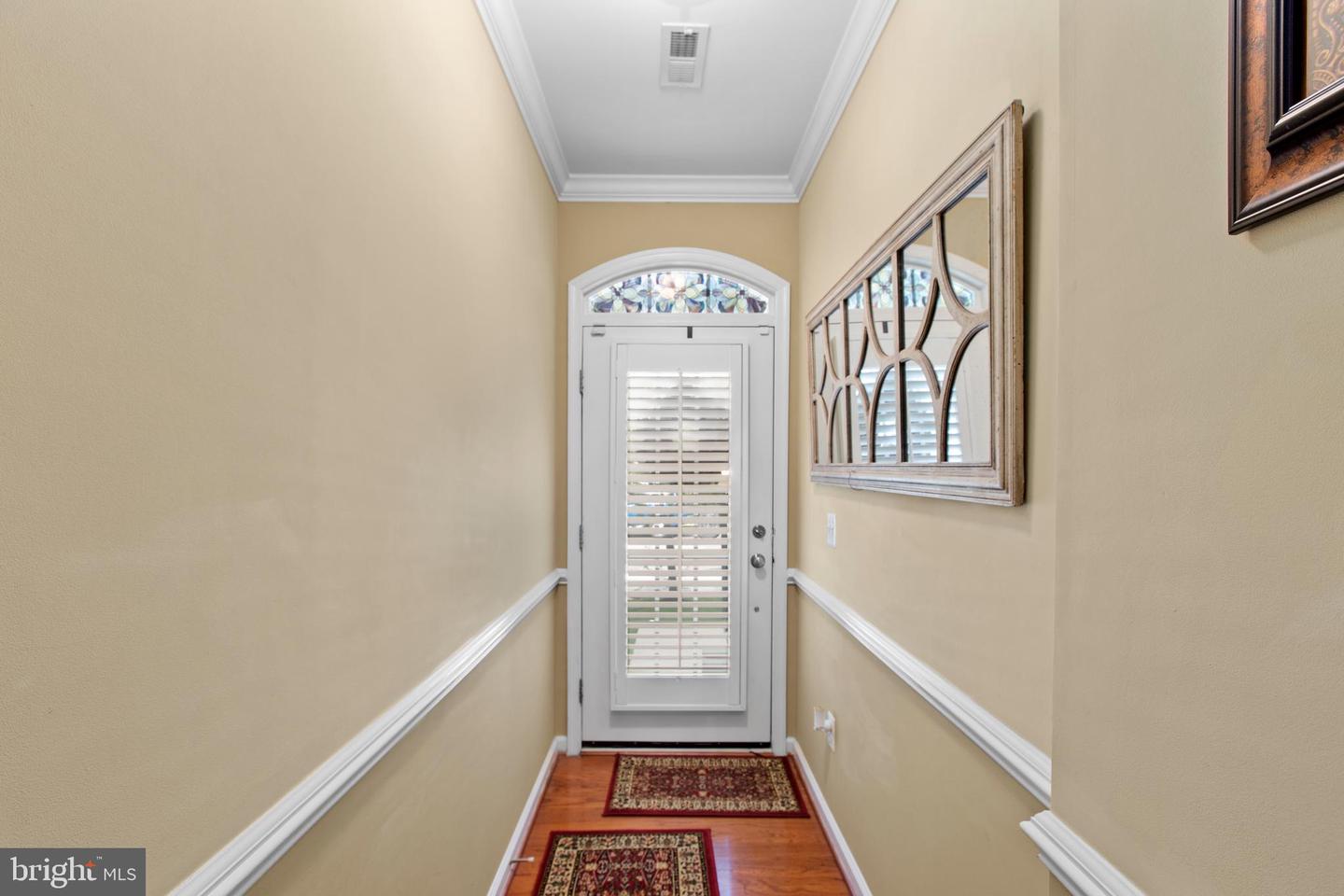 102 Hunting Creek Ln