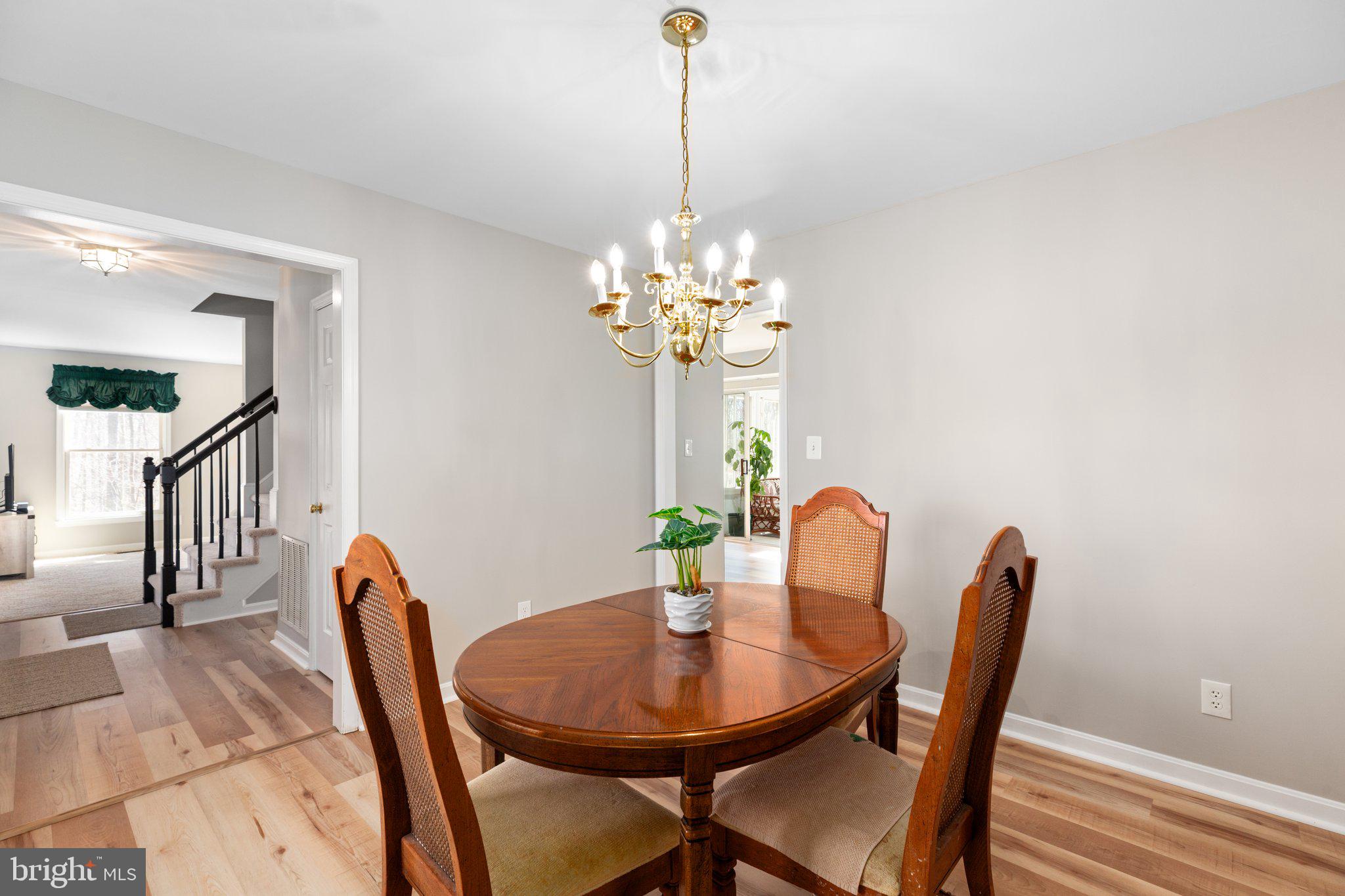 2537 MOUNTAIN VIEW ROAD