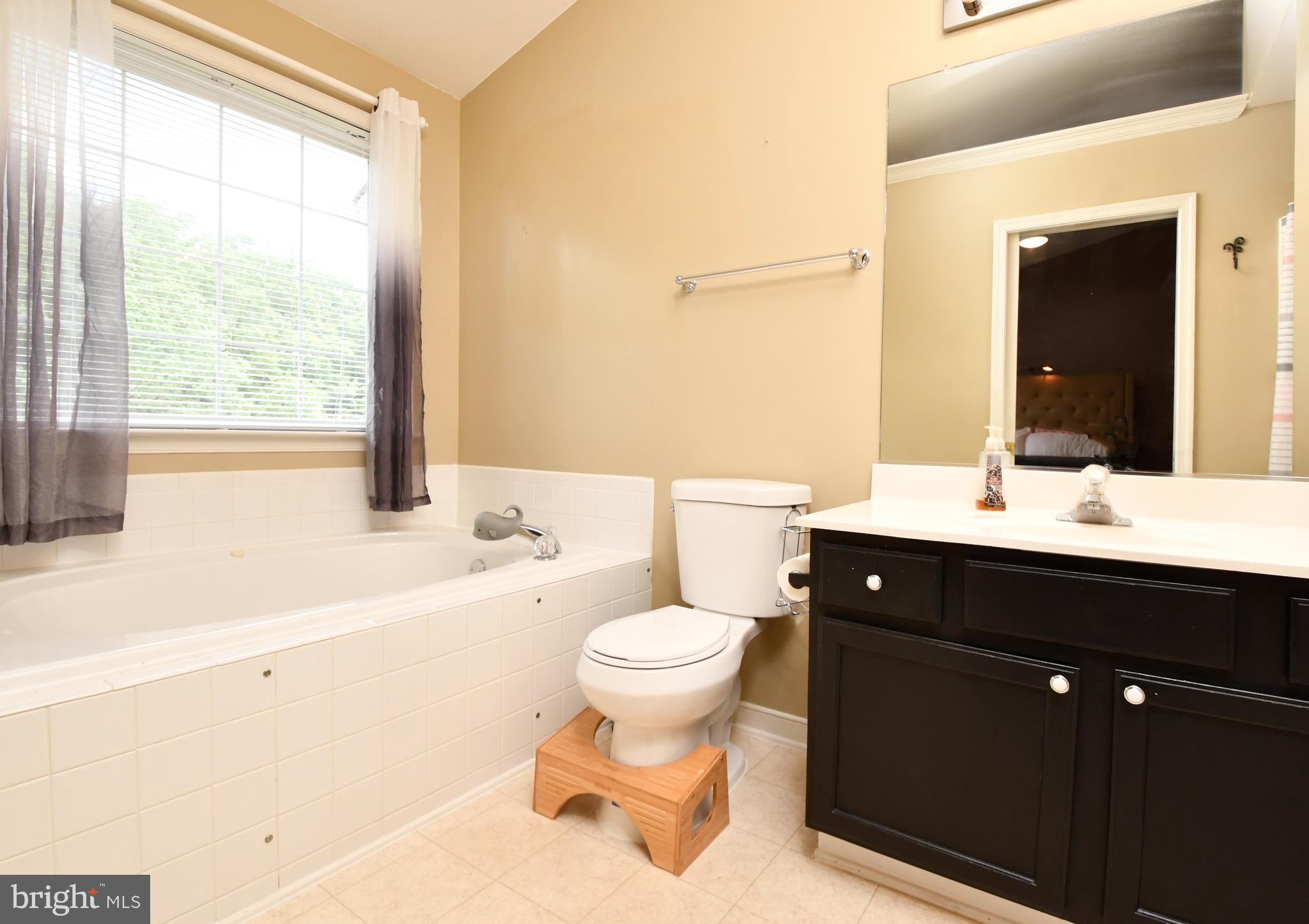 102 GETTYSBURG COURT